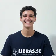 Gabriel, intérprete de Libras